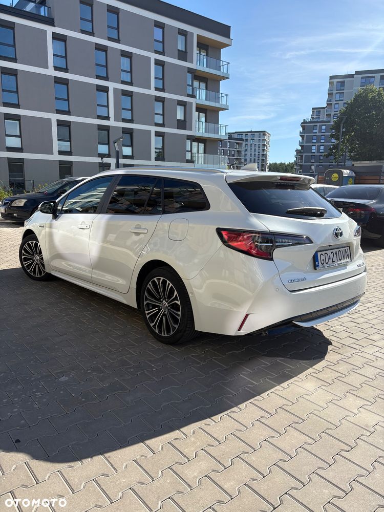 Toyota Corolla 2.0 Hybrid Comfort - 7
