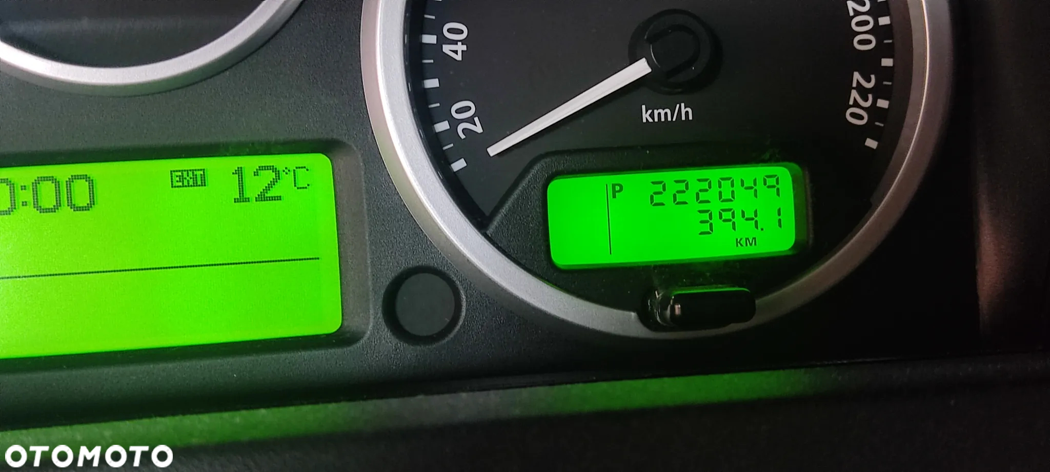 Land Rover Discovery IV 2.7D V6 HSE - 7