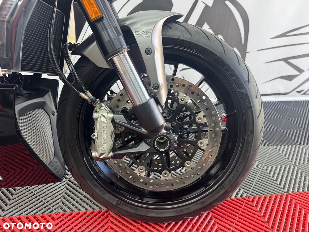 Ducati Diavel - 36