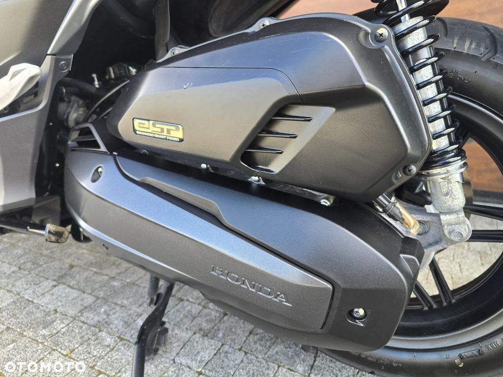 Honda NSS - 36
