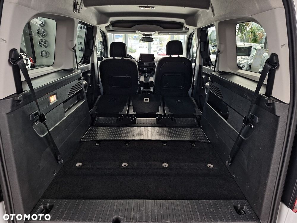 Toyota Proace City Verso Long 1.5 D-4D Family - 24