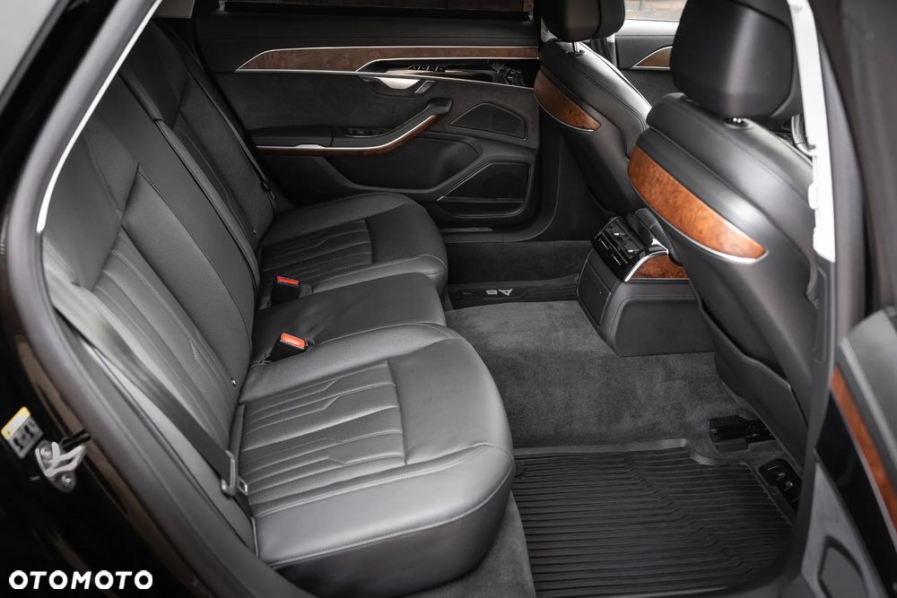 Audi A8 - 38