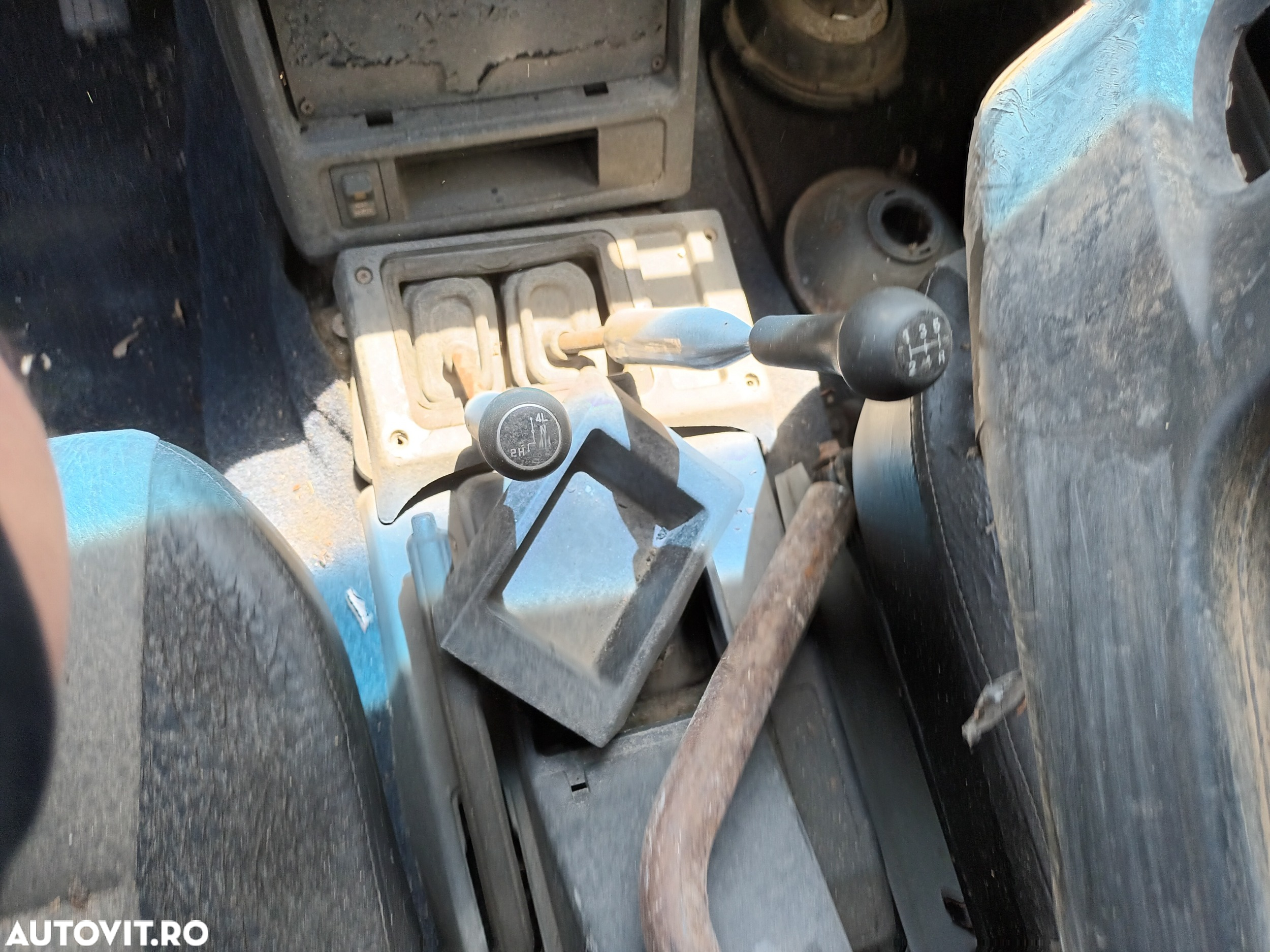 Dezmembrari  Mitsubishi PAJERO 1 (L040)  1982  > 1991 2.5 TD (L044G, - 15
