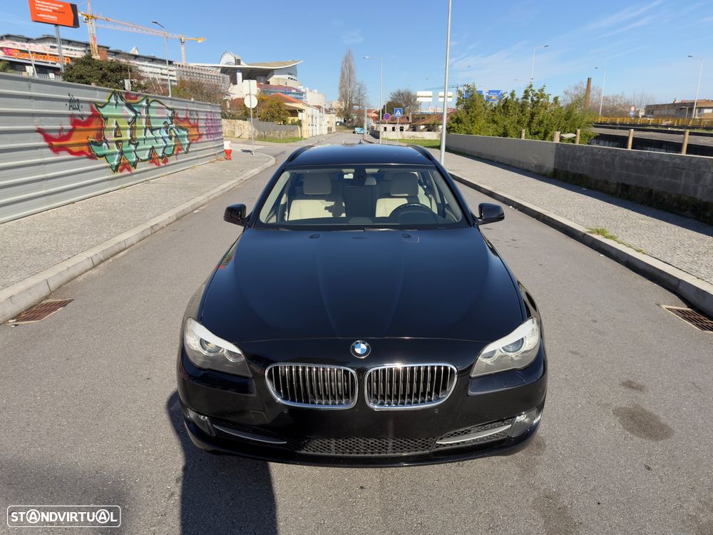 BMW 520 d Exclusive Auto 129g - 5