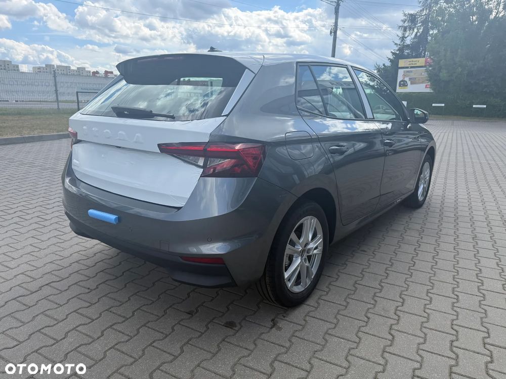 Skoda Fabia 1.5 TSI Drive DSG - 4