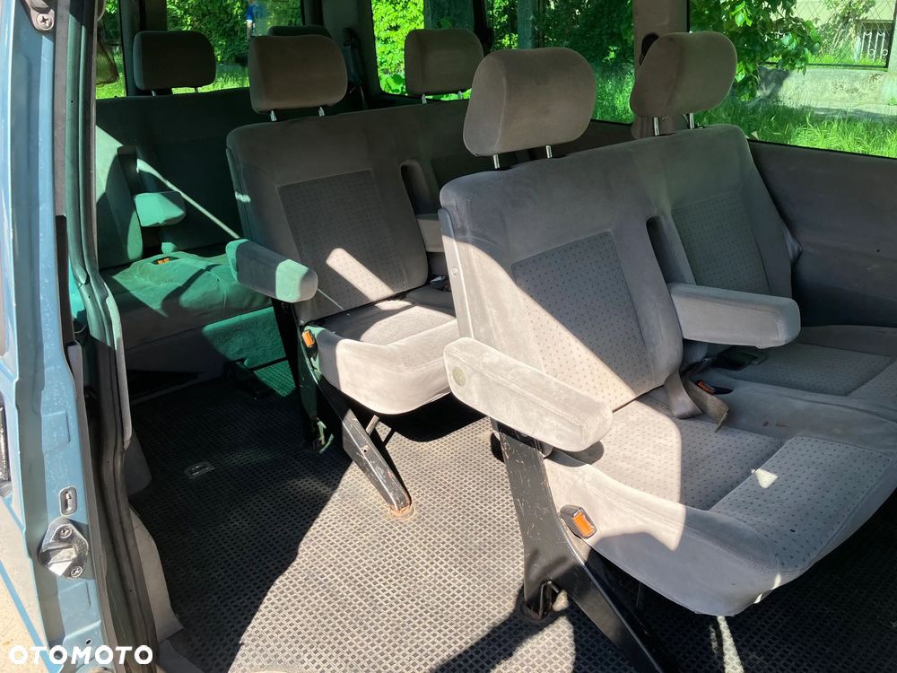 Volkswagen Transporter - 6