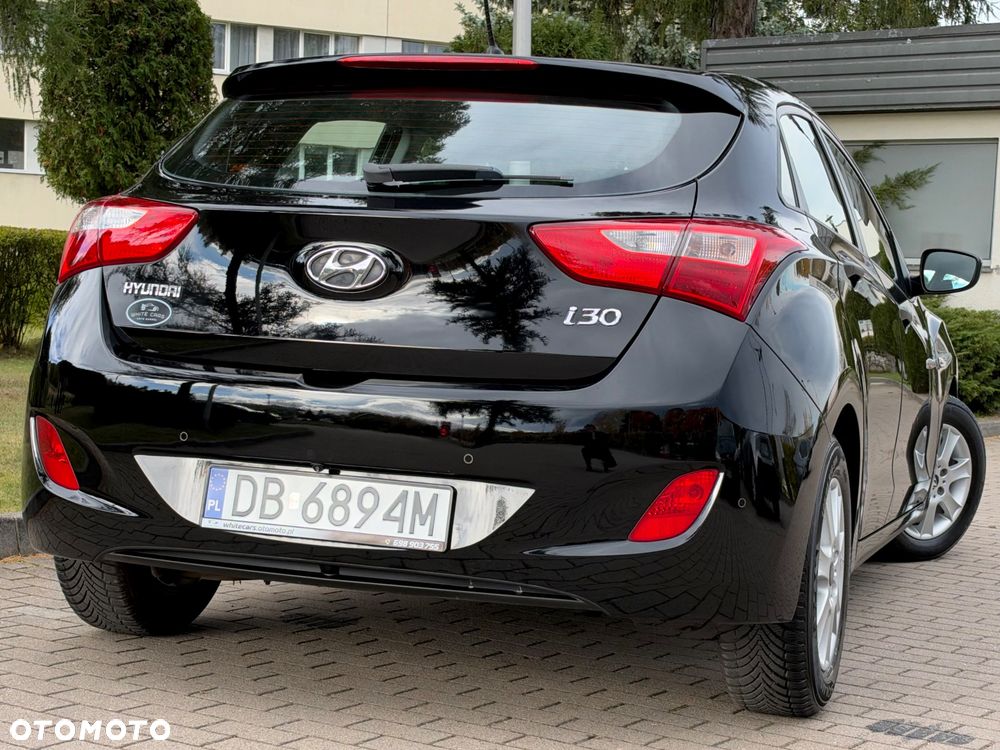 Hyundai i30 1.4 Fifa World Cup Edition - 32