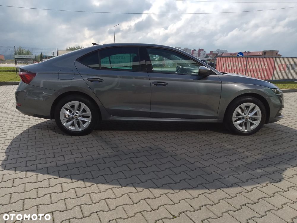 Skoda Octavia 2.0 TDI Ambition DSG - 4