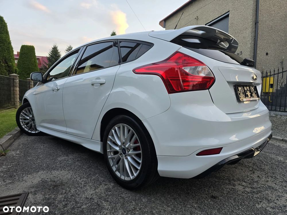 Ford Focus 1.0 EcoBoost 99g Trend Sport - 3