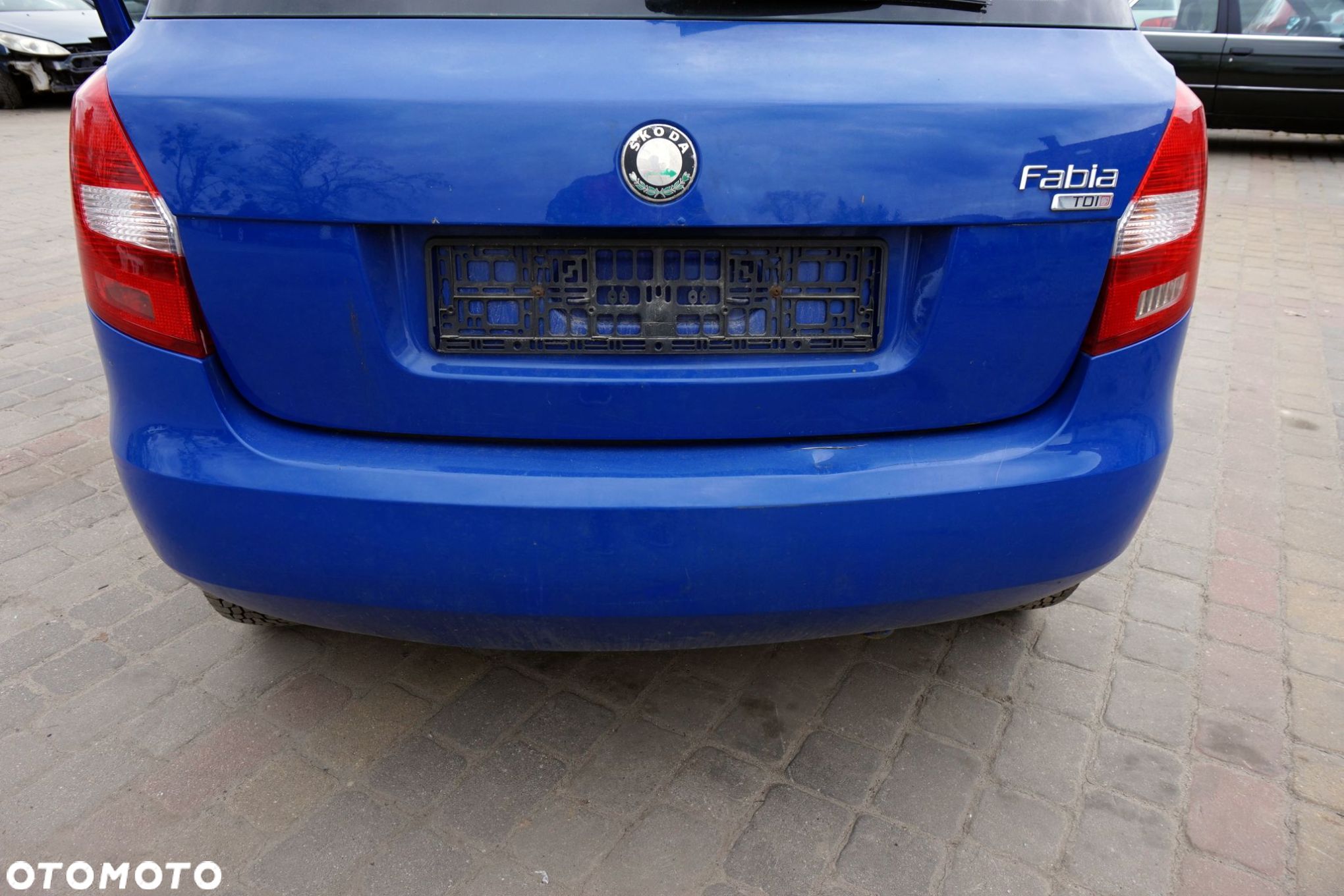 ZDERZAK TYLNY FABIA II 545 5D HB 4590  NIEBIESKI SKODA 2006-2010 - 1
