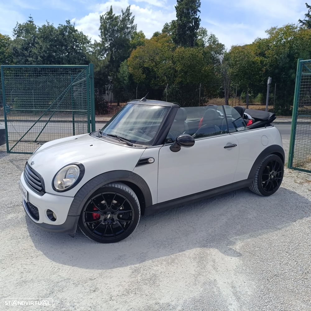 MINI Cabrio Cooper D - 3