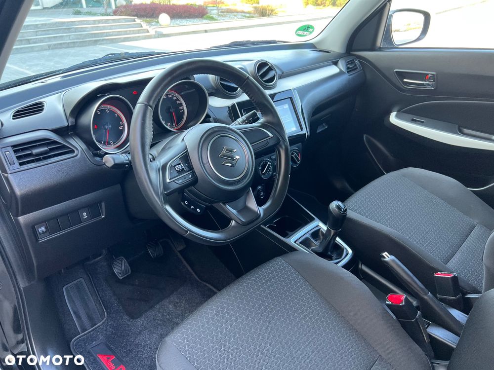 Suzuki Swift - 15