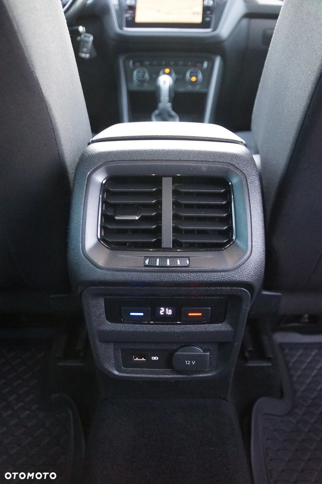 Volkswagen Tiguan 2.0 TDI SCR 4MOTION DSG Highline - 31