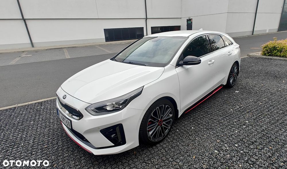 Kia ProCeed - 7