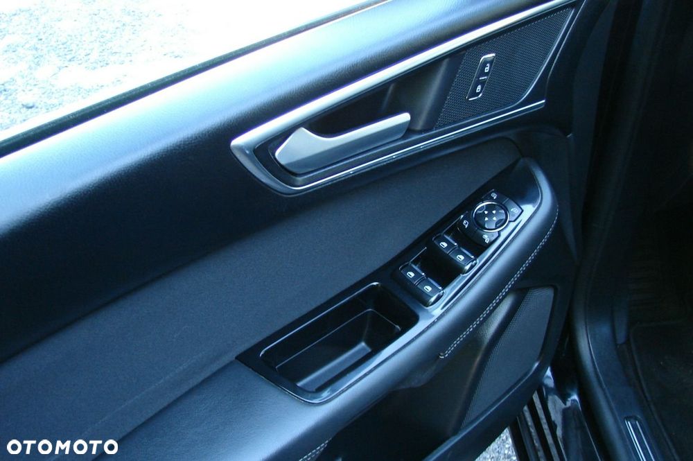 Ford S-Max - 6