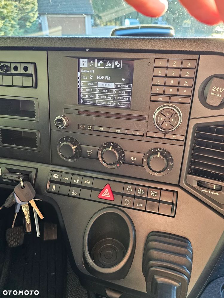 Mercedes-Benz 2642 z HDS Atlas 152 / składany w Z - 10