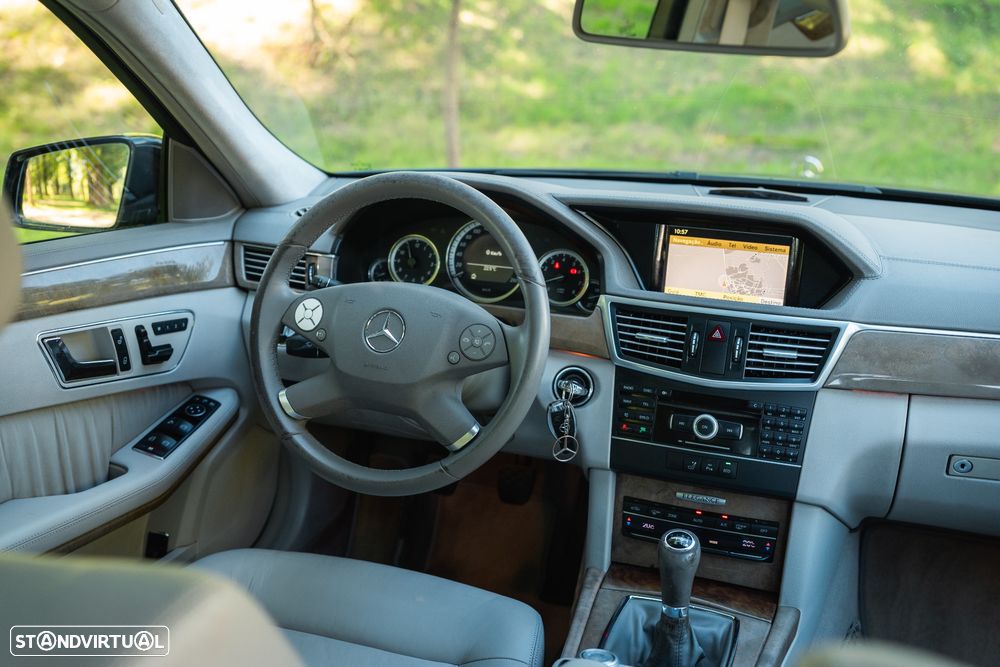 Mercedes-Benz E 200 CGi Elegance BE 165g - 54