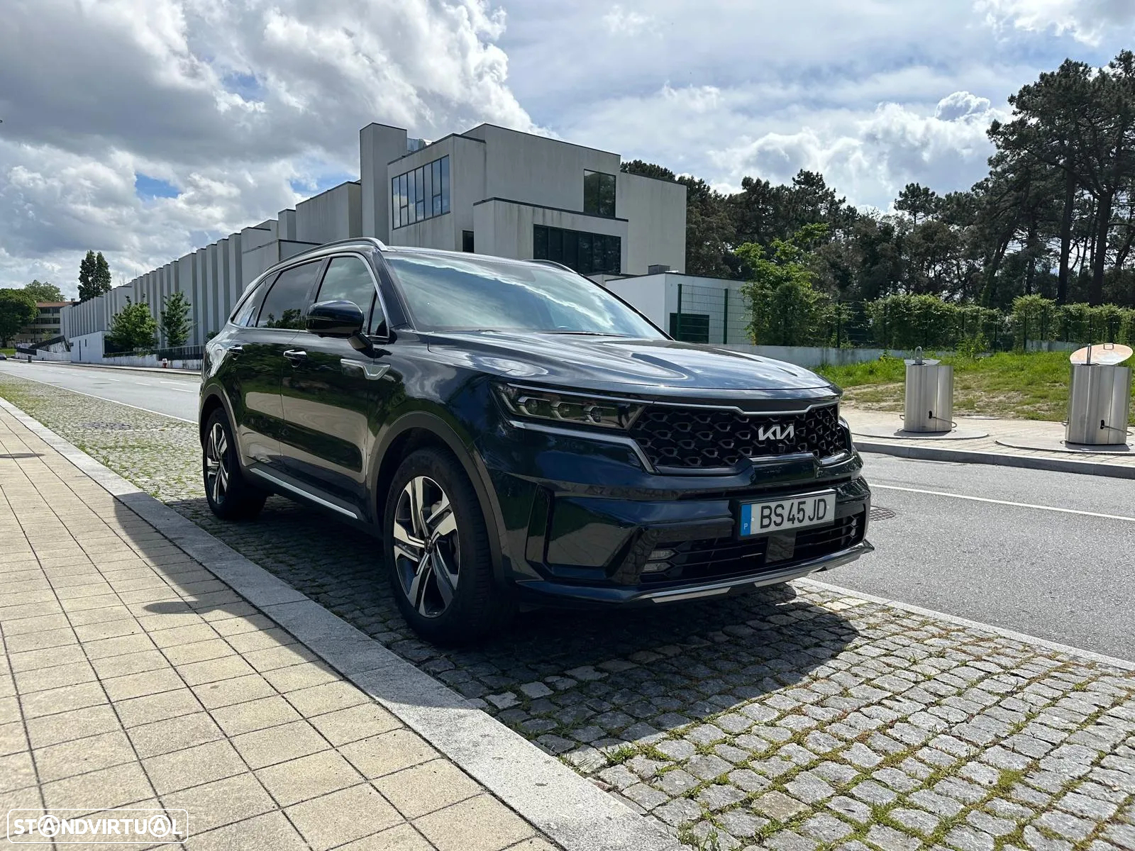 Kia Sorento 1.6 T-GDI PHEV Concept - 5
