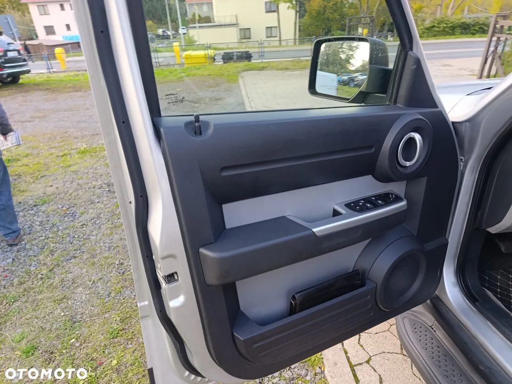 Dodge Nitro 3.7 V6 SLT 4WD - 18
