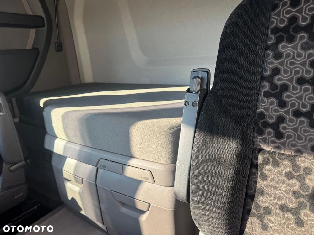 Scania R450/2020r/ 4 PODUSZKI/ KLIMA POSTOJOWA/ ALUFELGI/ NAVI/ LEKKA! - 32