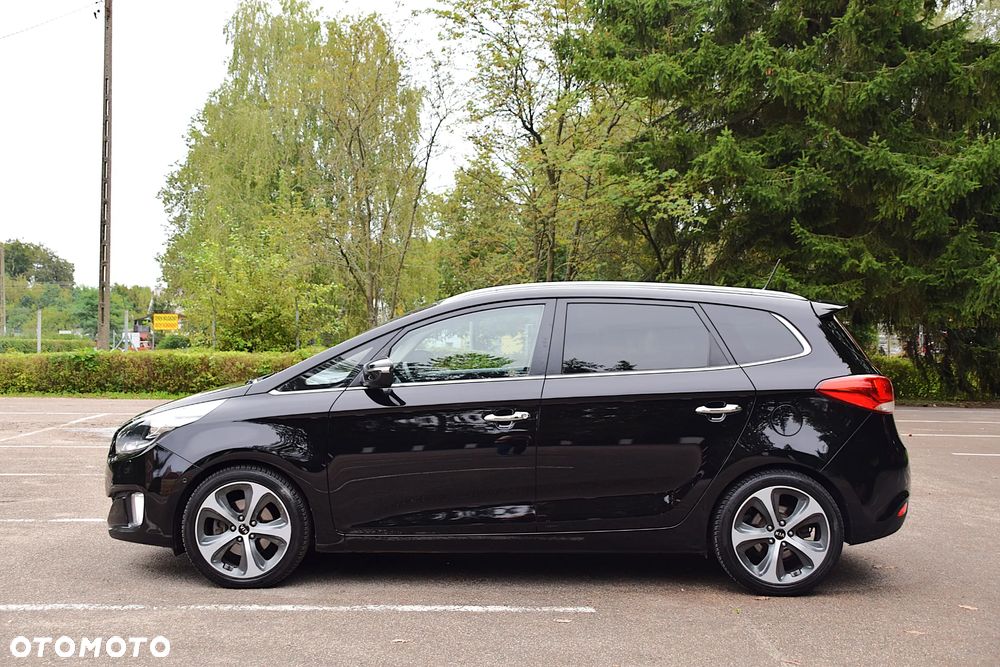 Kia Carens 1.7 CRDi XL 7os - 12