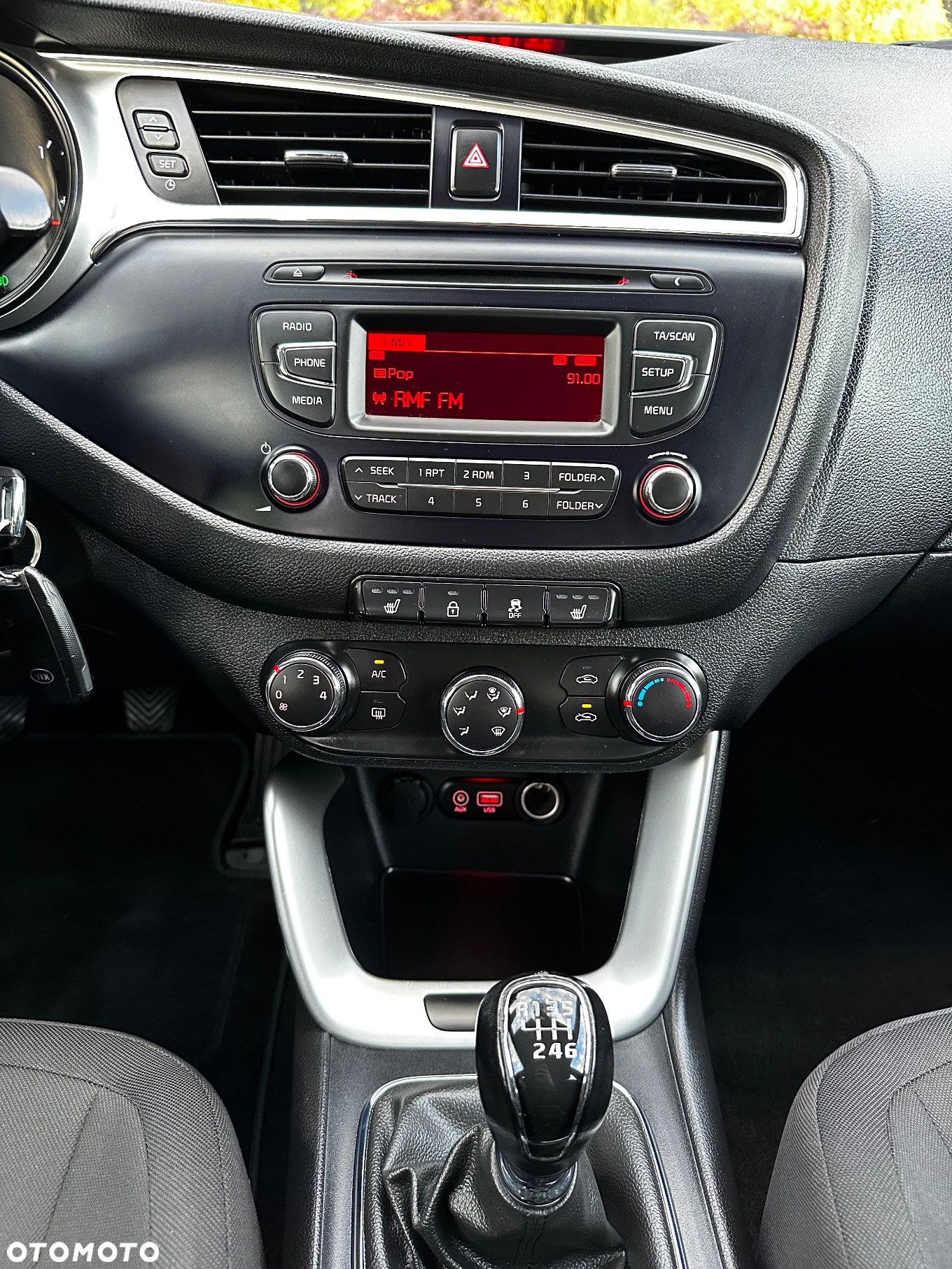 Kia Ceed 1.6 GDI Platinum Edition - 36