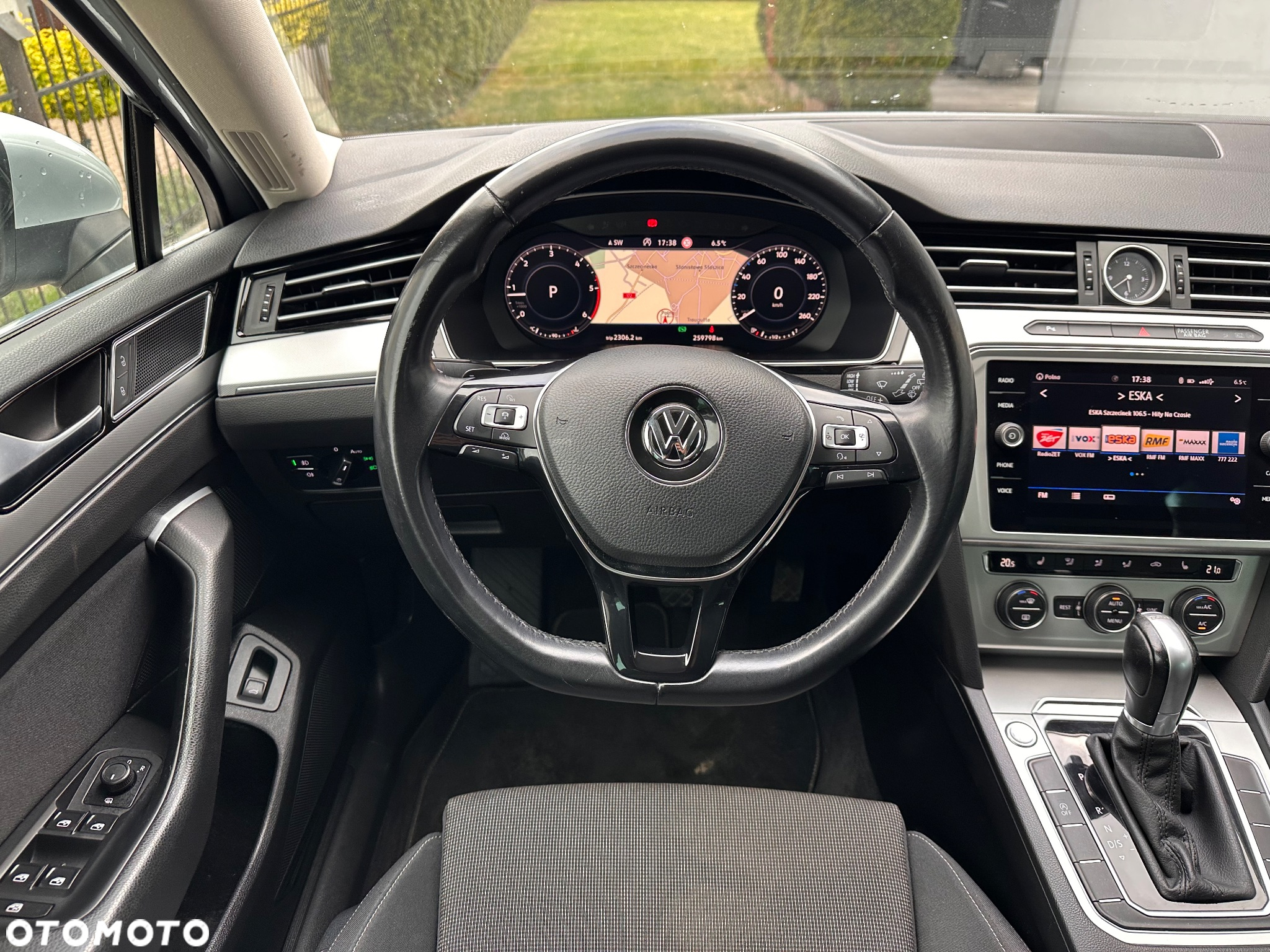 Volkswagen Passat Variant 2.0 TDI DSG (BlueMotion Technology) Highline - 10