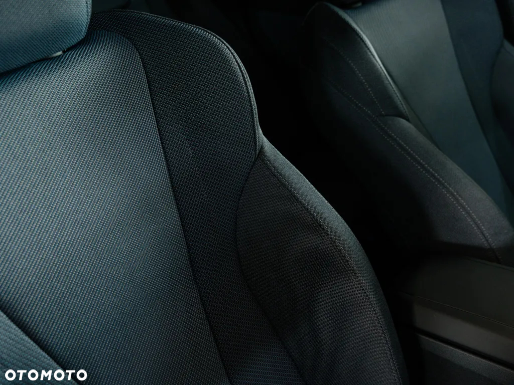 BMW Seria 2 220 Gran Coupe - 13