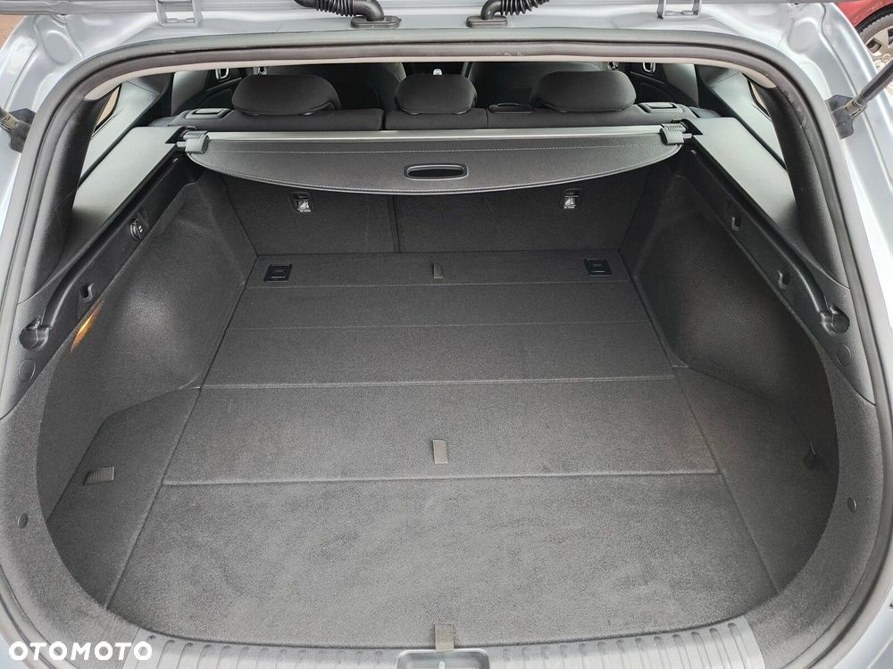 Kia Ceed - 23