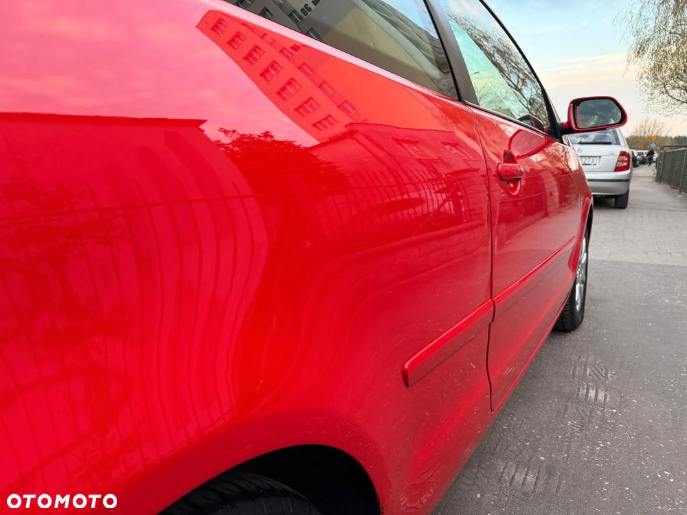 Volkswagen Polo 1.9 TDI Sportline - 8