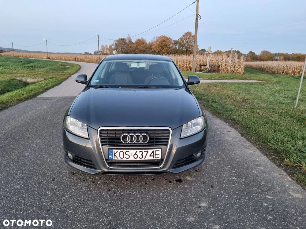 Audi A3 Sportback 1.6 Attraction - 4