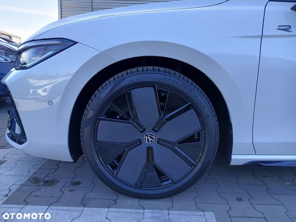 Volkswagen Passat Variant - 26