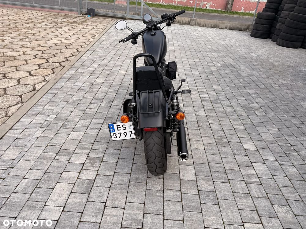 Harley-Davidson Sportster Iron 883 - 11