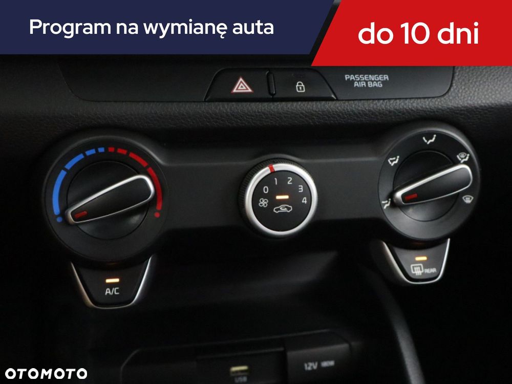 Kia Stonic - 18