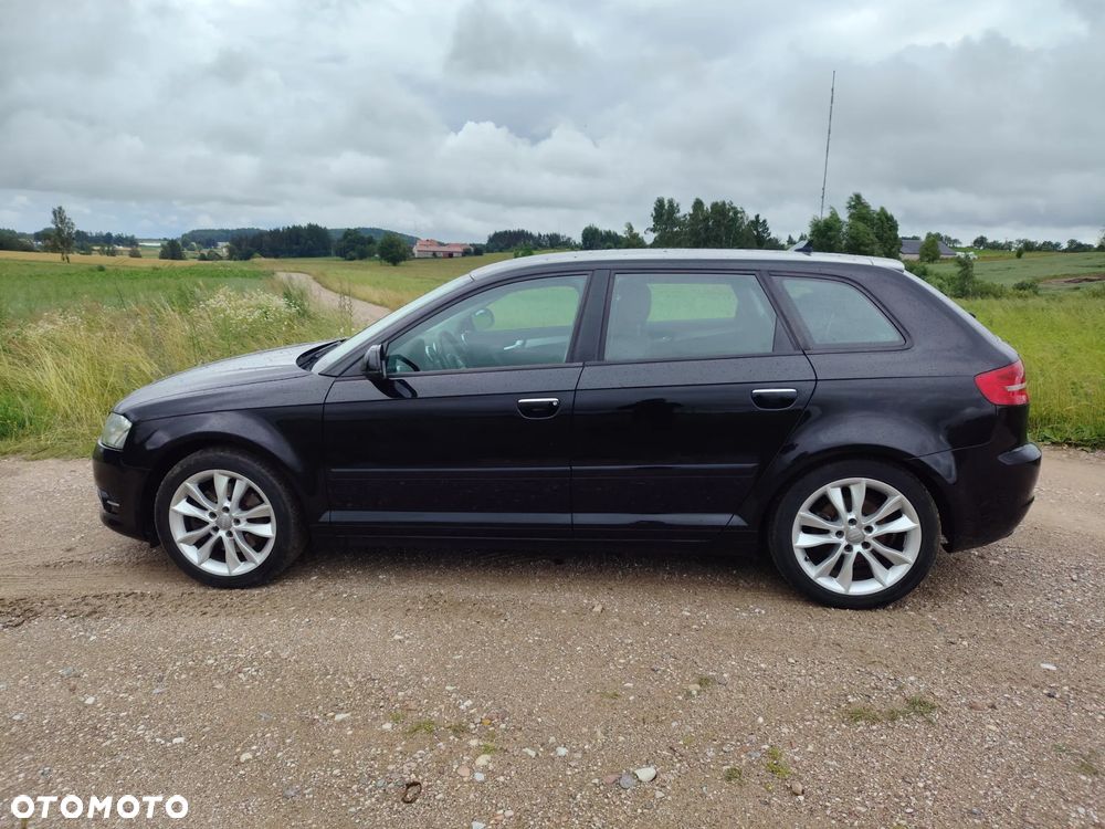 Audi A3 Sportback - 6