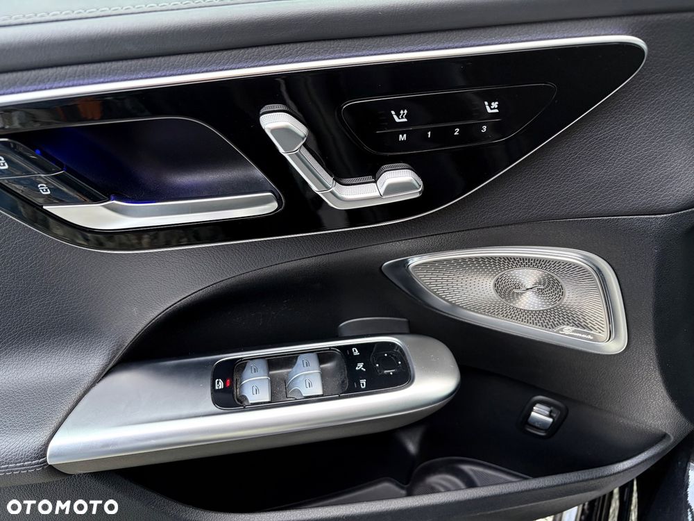 Mercedes-Benz Klasa C 220 d 4Matic 9G-TRONIC AMG Line - 19