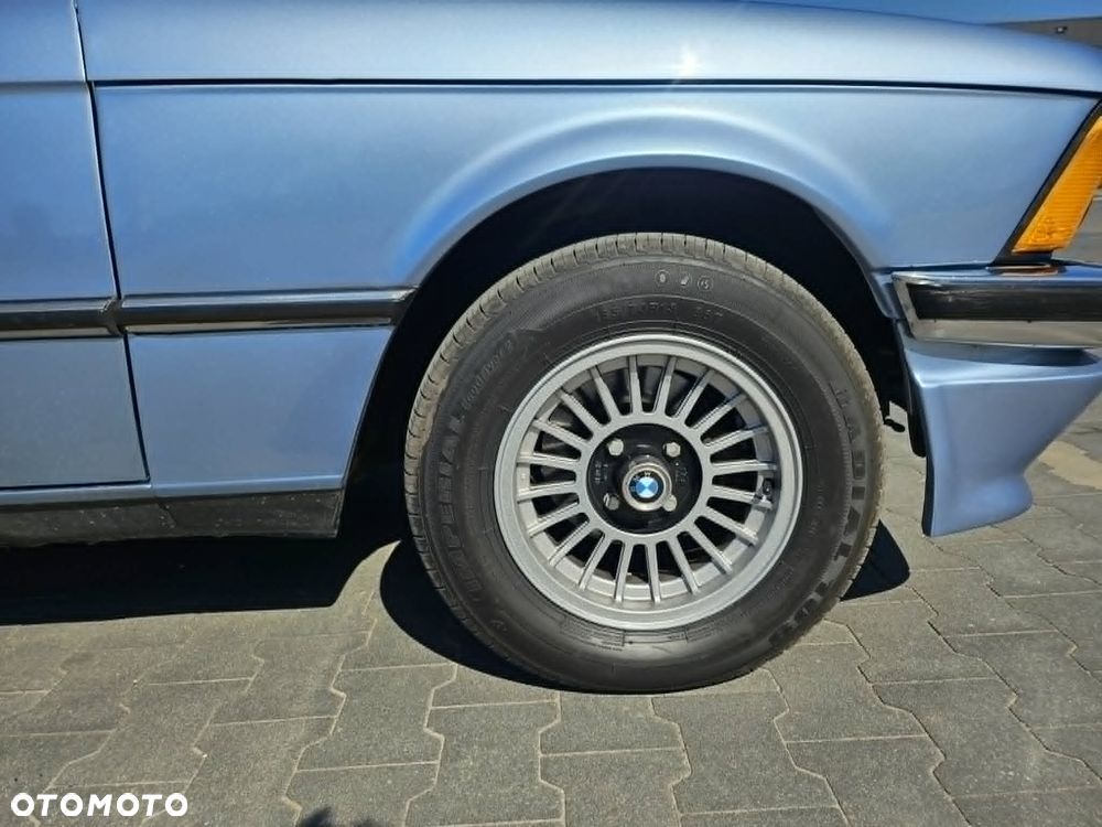 BMW Seria 3 - 11