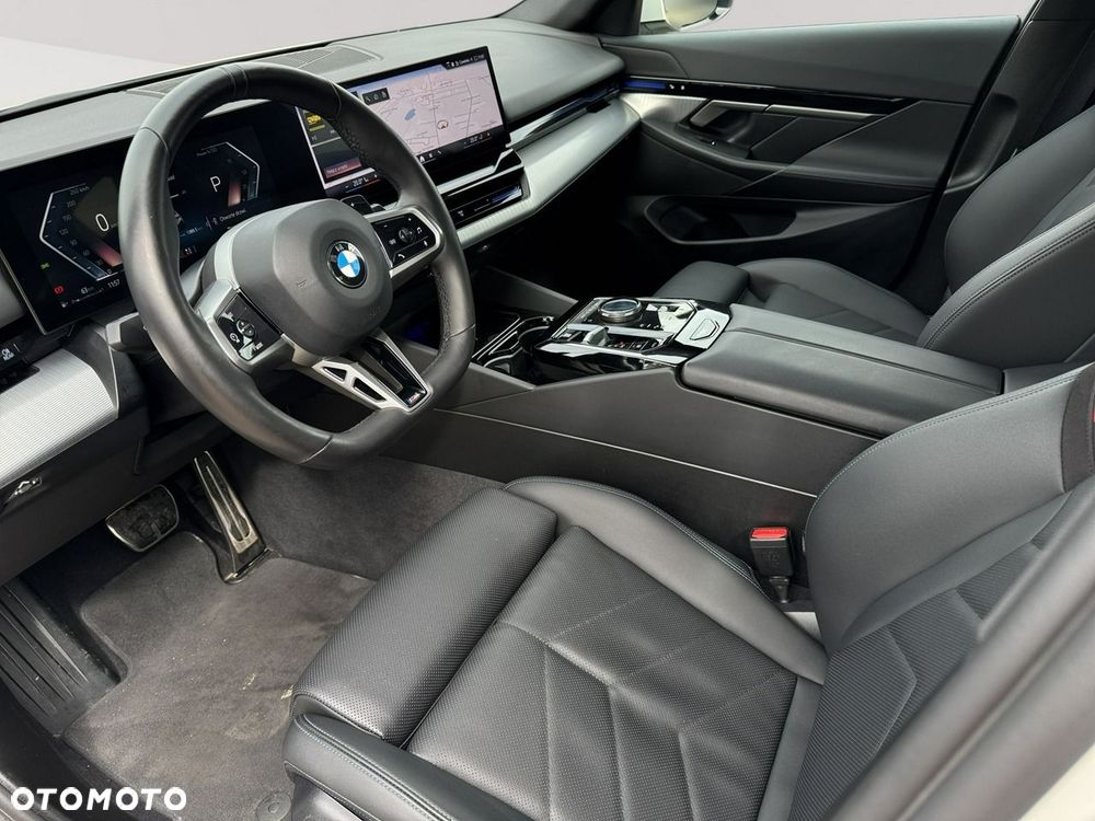 BMW Seria 5 520d mHEV M Sport - 8