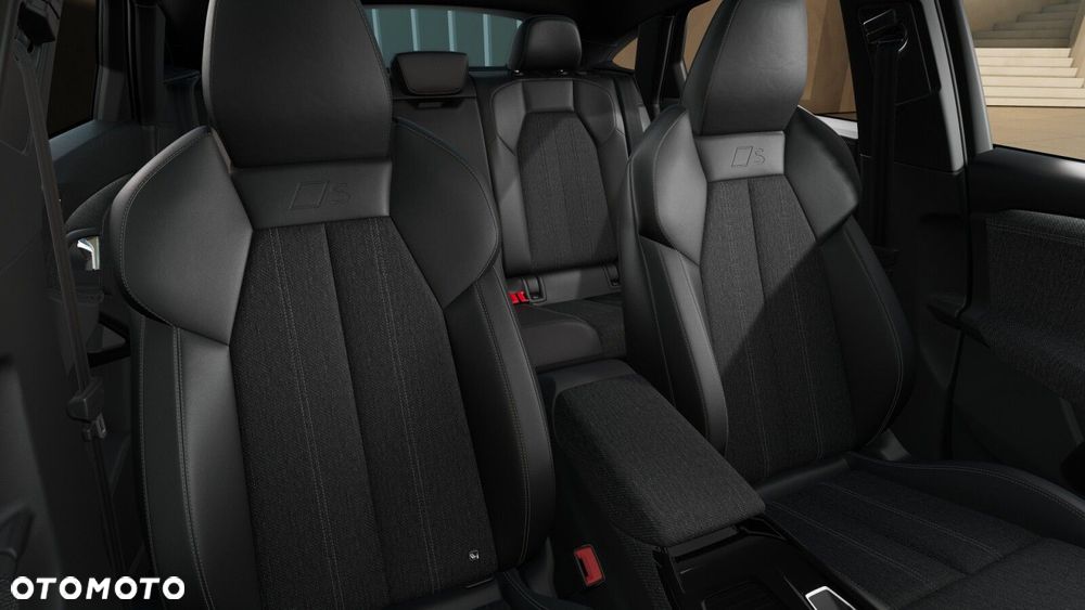 Audi Q6 e-tron - 8