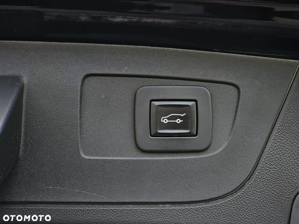 Opel Insignia 2.0 CDTI Elegance S&S - 32