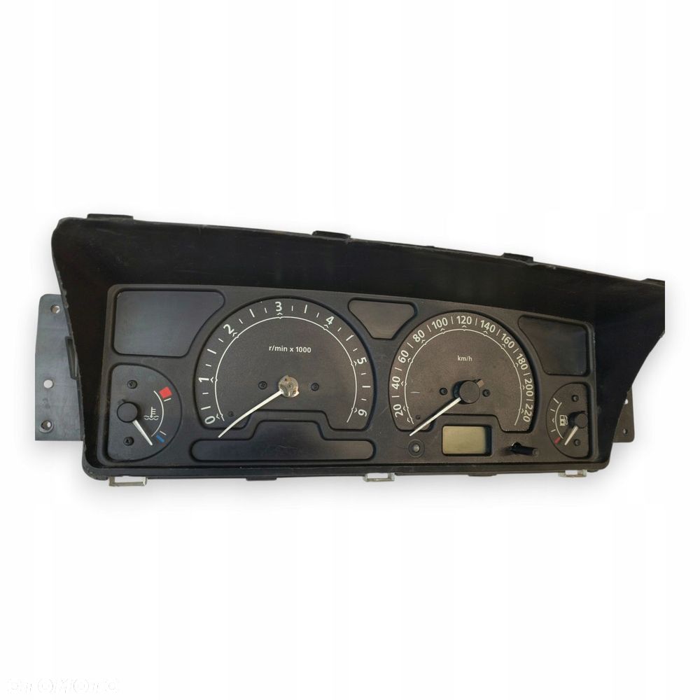 LICZNIK ZEGARY YAC001480 Land Rover Discovery II 2.5 TD5 Diesel 142 835km - 7