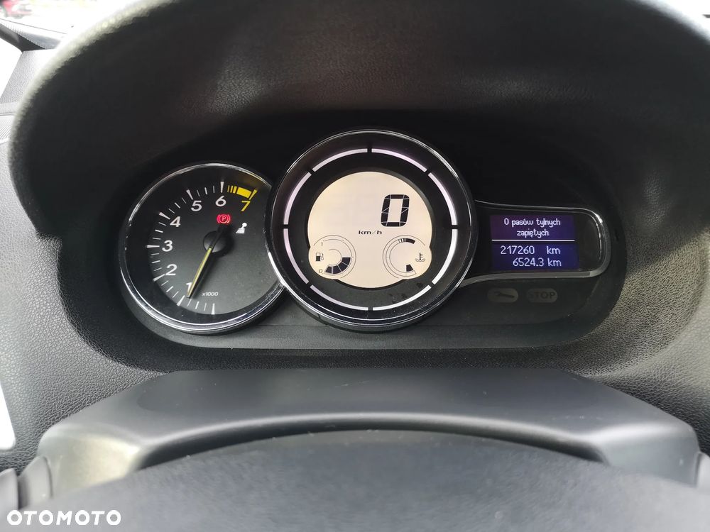 Renault Megane TCe 180 Dynamique - 9