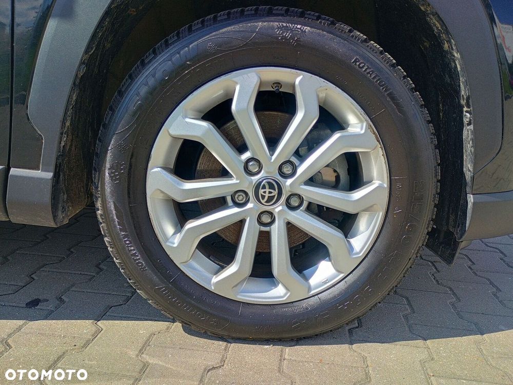 Toyota Corolla Cross - 10