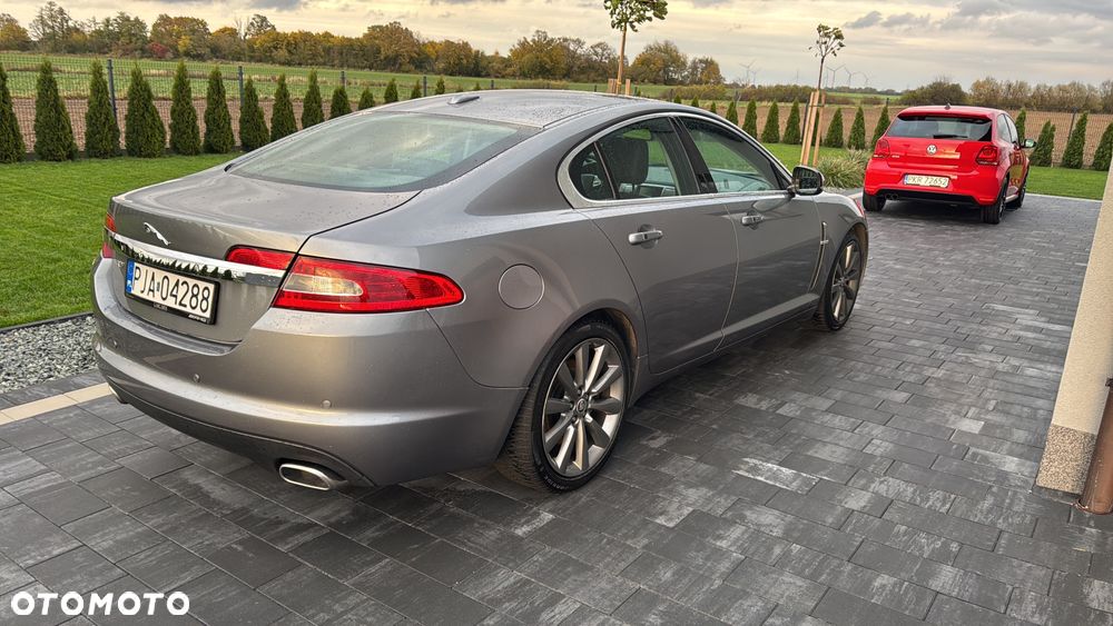 Jaguar XF 3.0 V6 D Premium Luxury - 5