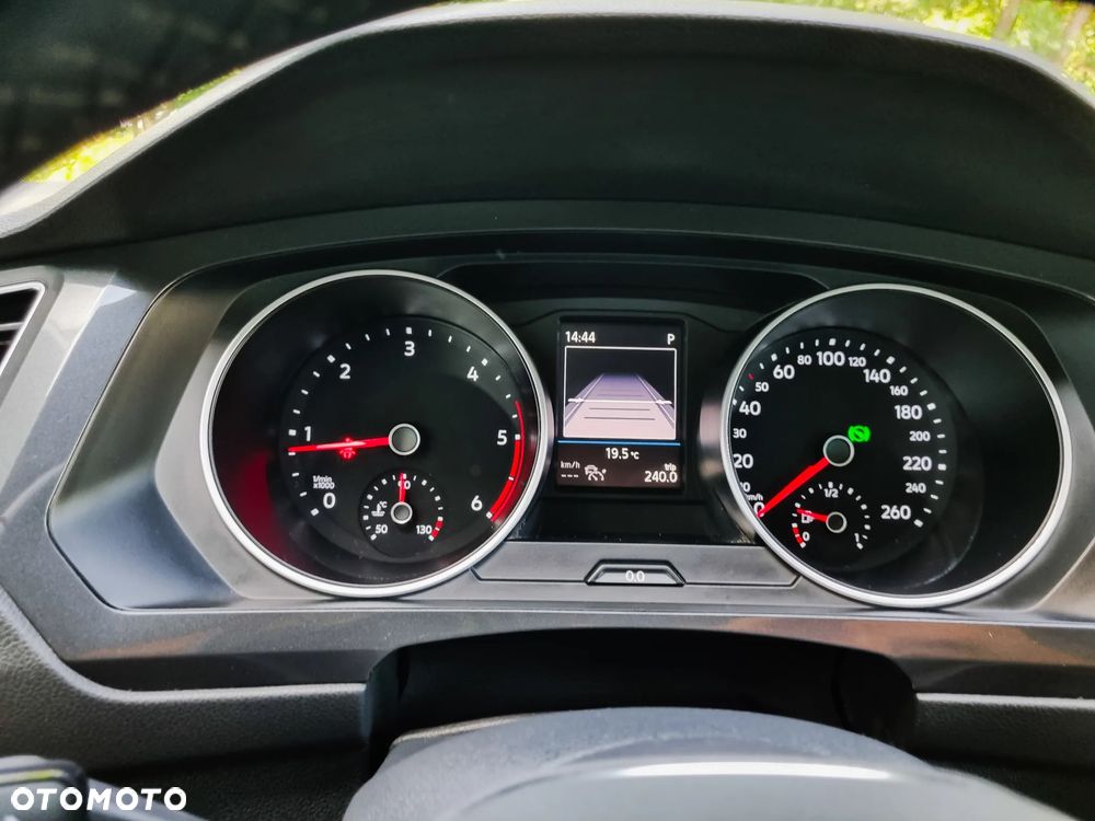Volkswagen Tiguan 2.0 TDI SCR Life DSG - 8