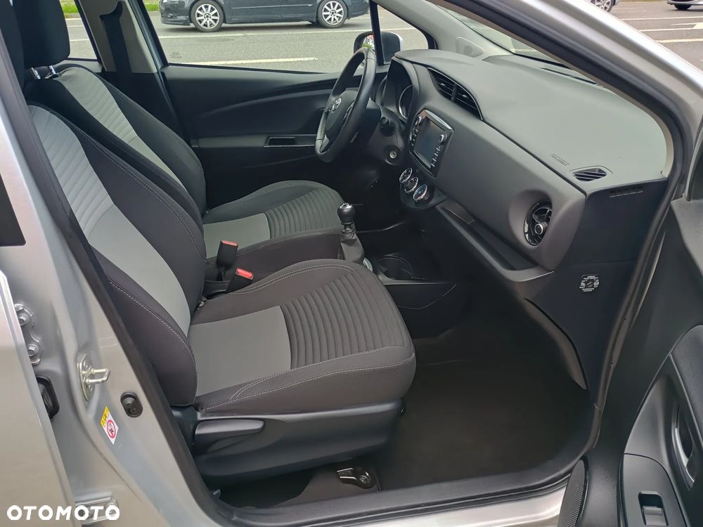 Toyota Yaris 1.5 Life - 8