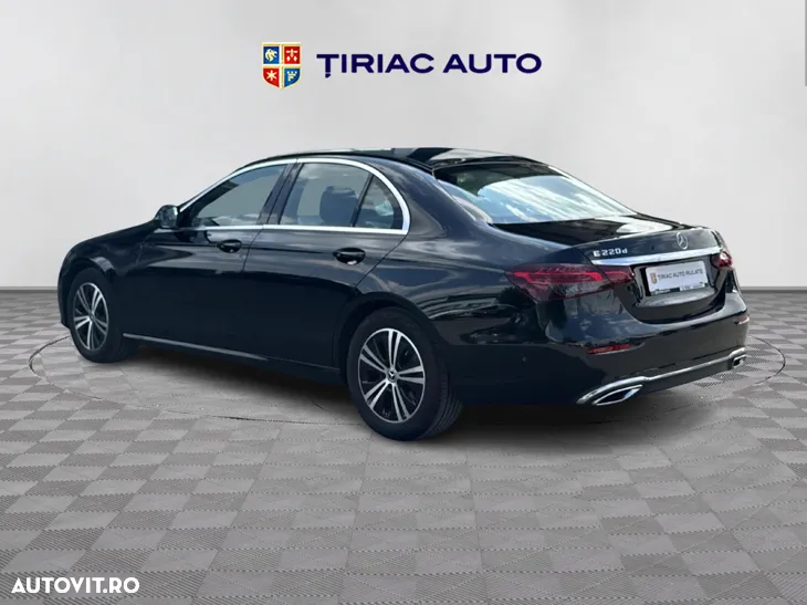 Mercedes-Benz E 220 d Aut. - 10