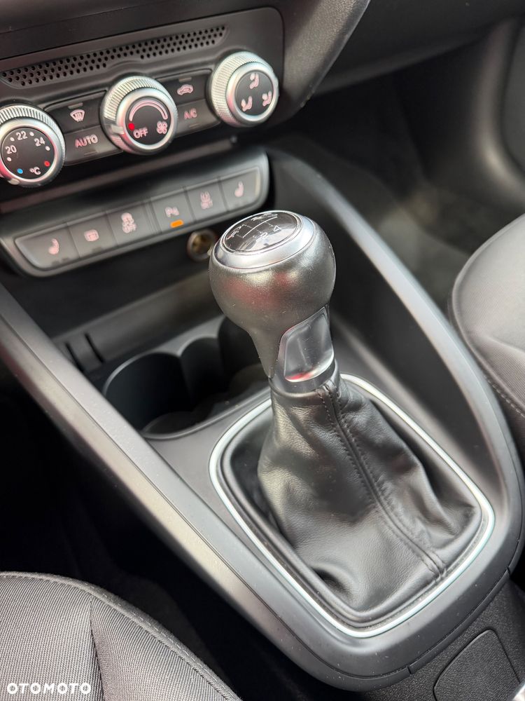 Audi A1 Sportback 1.2 TFSI Attraction - 32