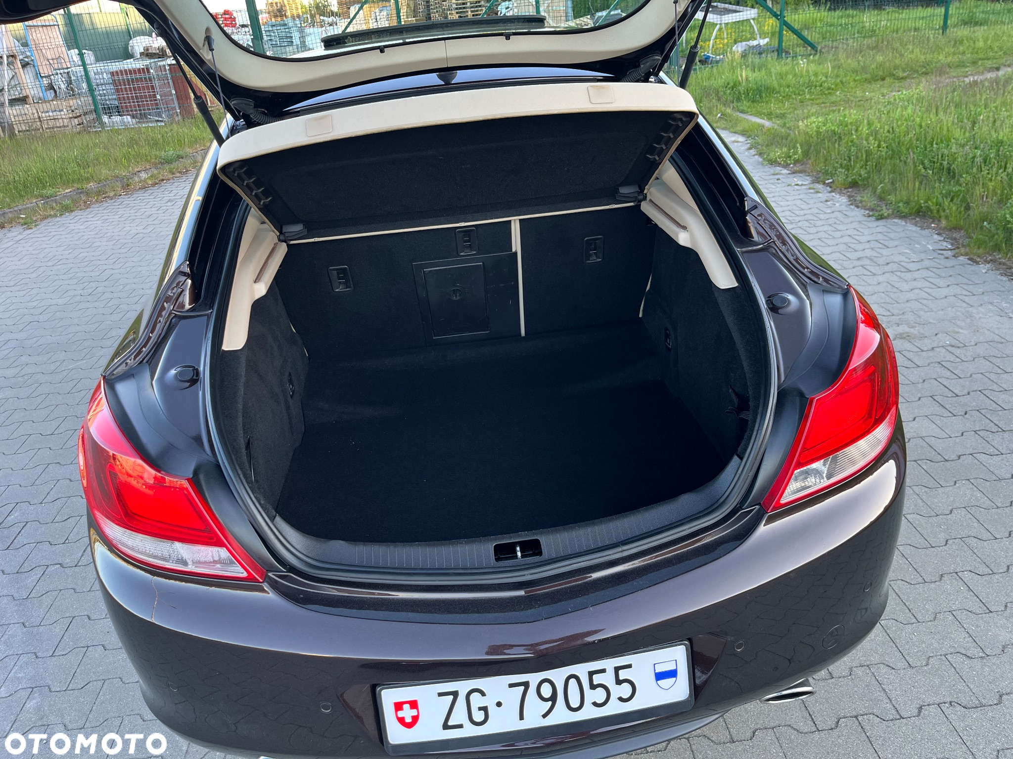 Opel Insignia 2.0 T Cosmo 4x4 - 22