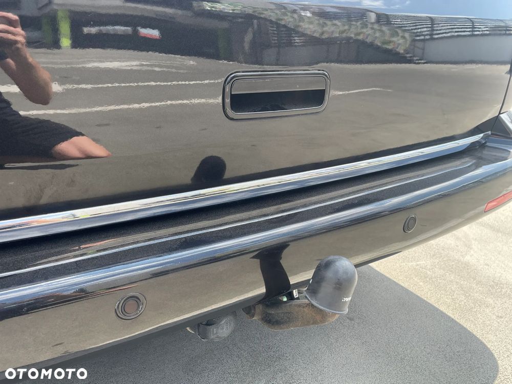 Volkswagen Multivan - 10